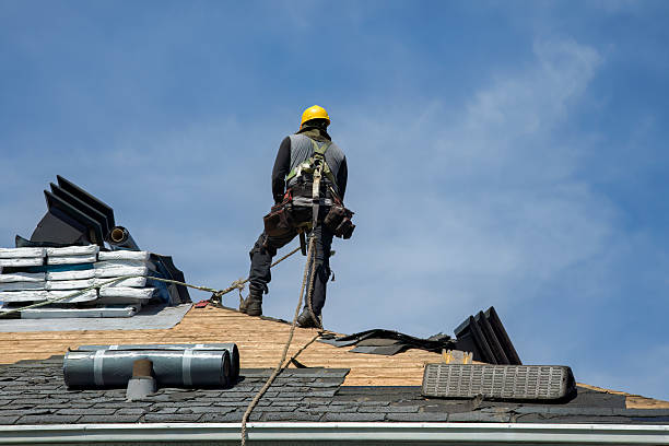 Professional Roofing technician working in Gaylordsville, CT
